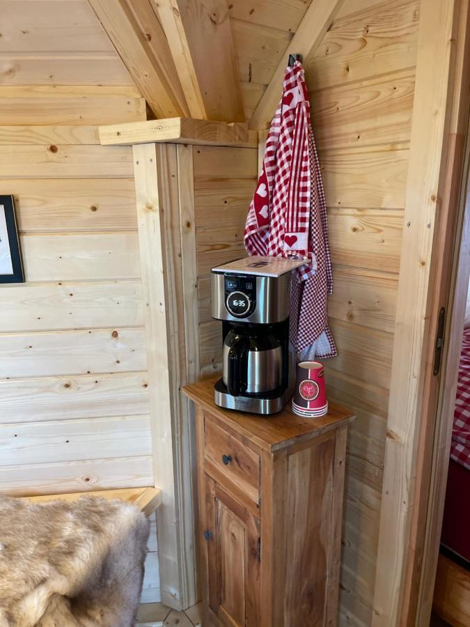 Grillkota Holzhuette Luxuszelt