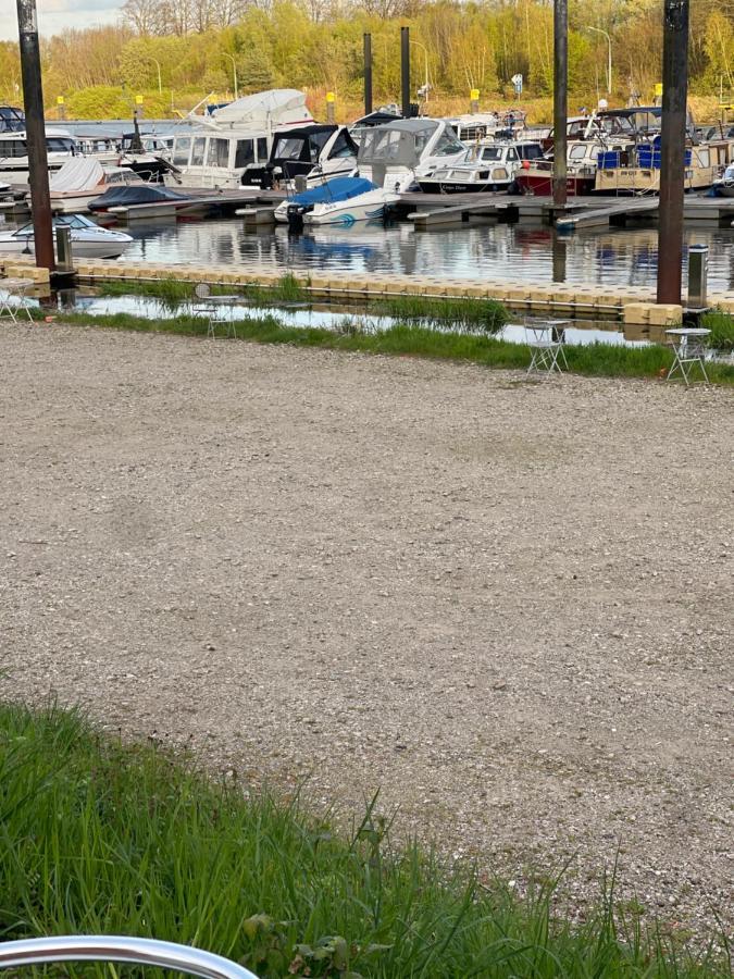 Tente de luxe Grillkota Holzhuette Lauenburg