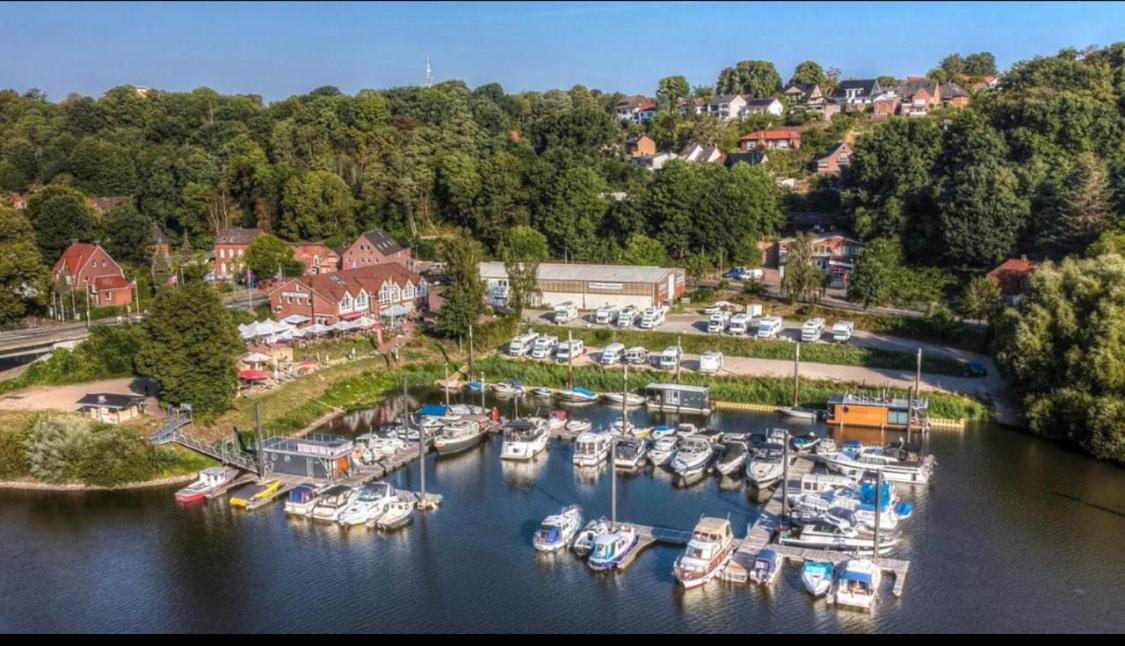 Grillkota Holzhuette Tente de luxe Lauenburg